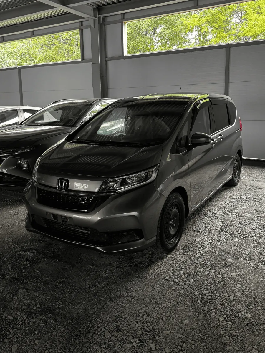 Honda freed
